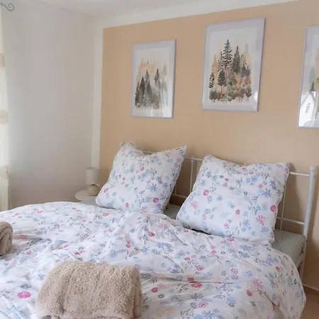 Elfriedes' Ferienhaeuschen Vakantiehuis *